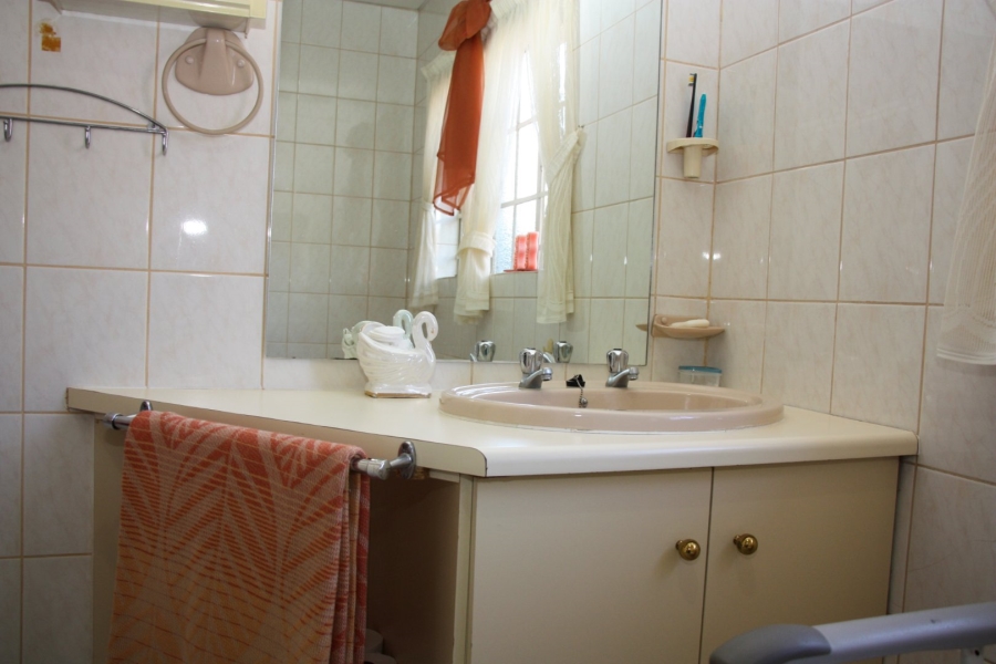 2 Bedroom Property for Sale in Universitas Free State